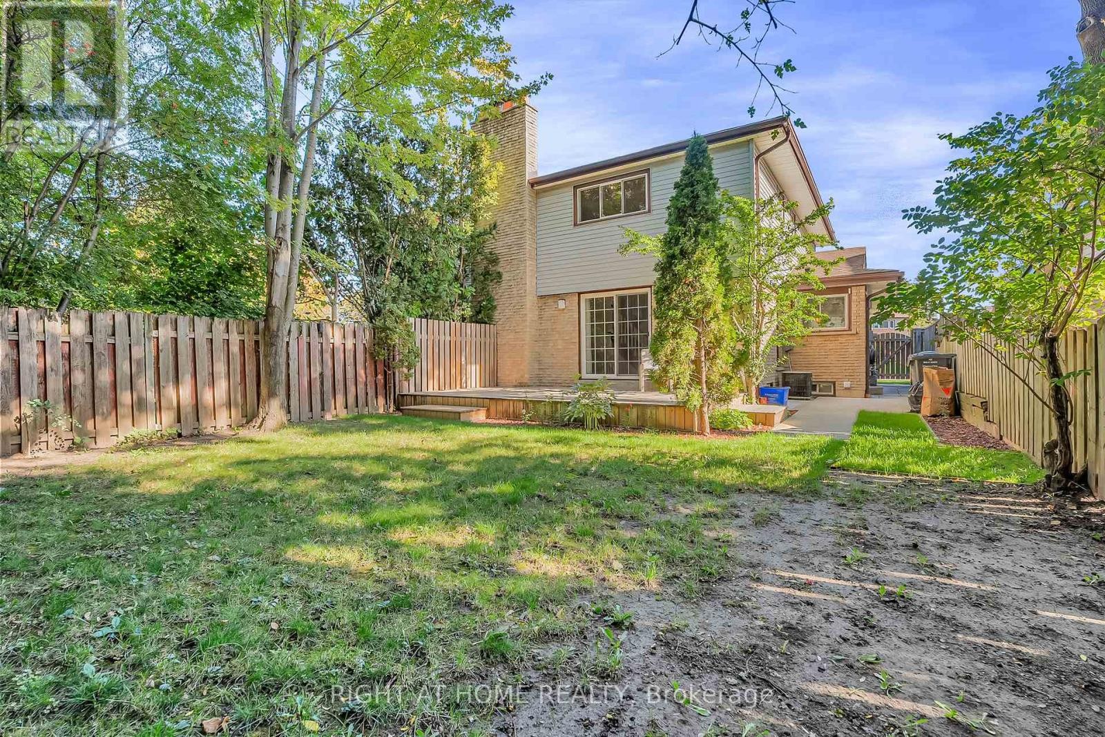 












6842 AVILA ROAD

,
Mississauga (Meadowvale),




Ontario
L5N1R8


