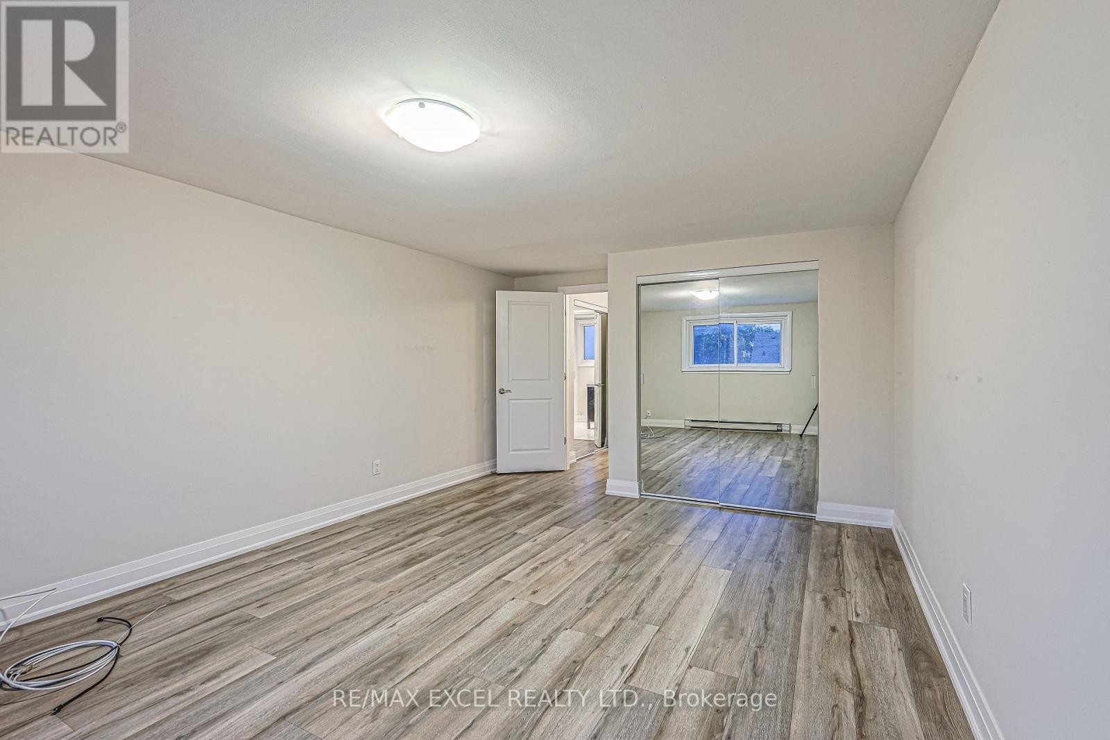 












18 - 81 IRWIN ROAD

,
Toronto (Elms-Old Rexdale),




Ontario
M9W5W1

