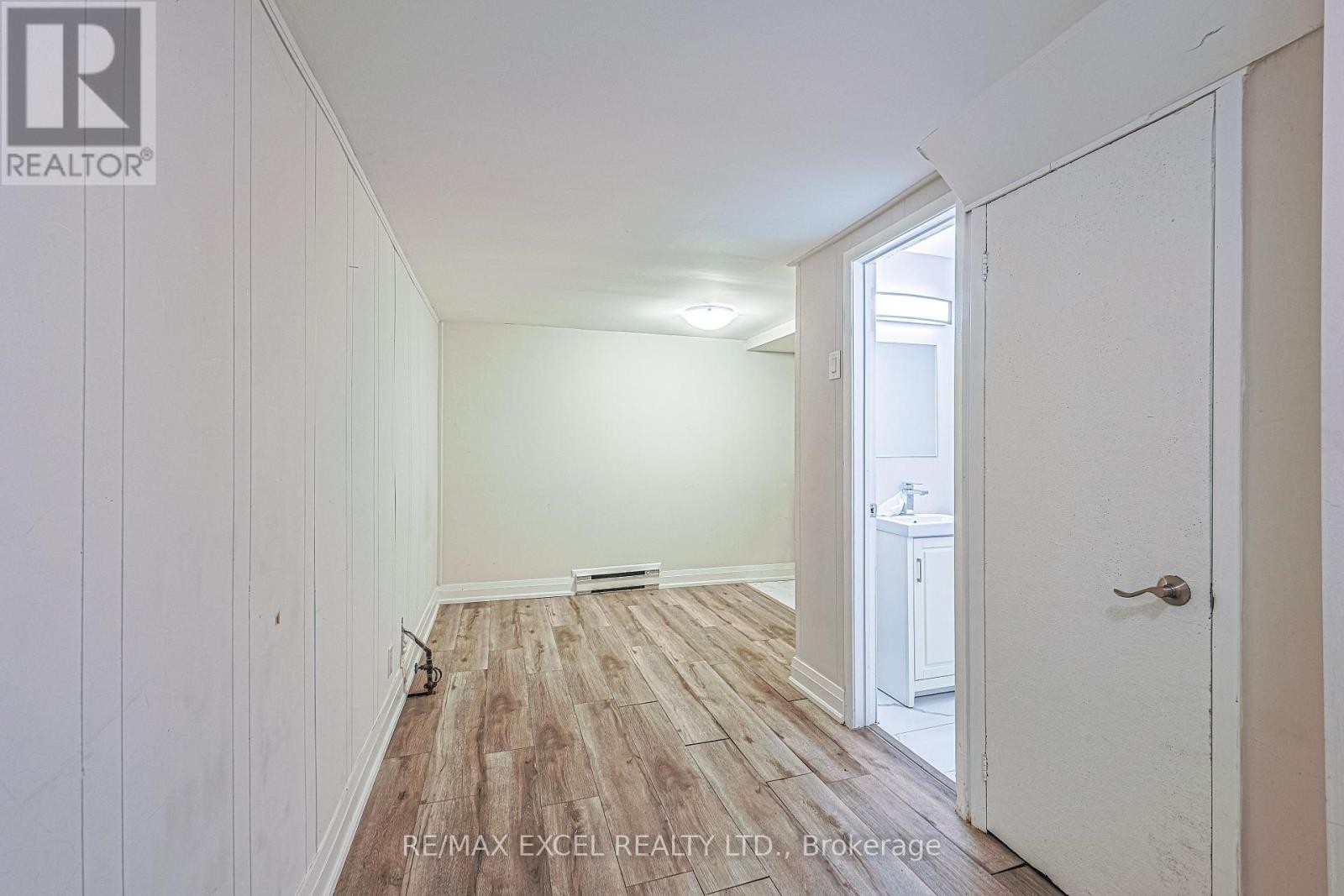 












18 - 81 IRWIN ROAD

,
Toronto (Elms-Old Rexdale),




Ontario
M9W5W1

