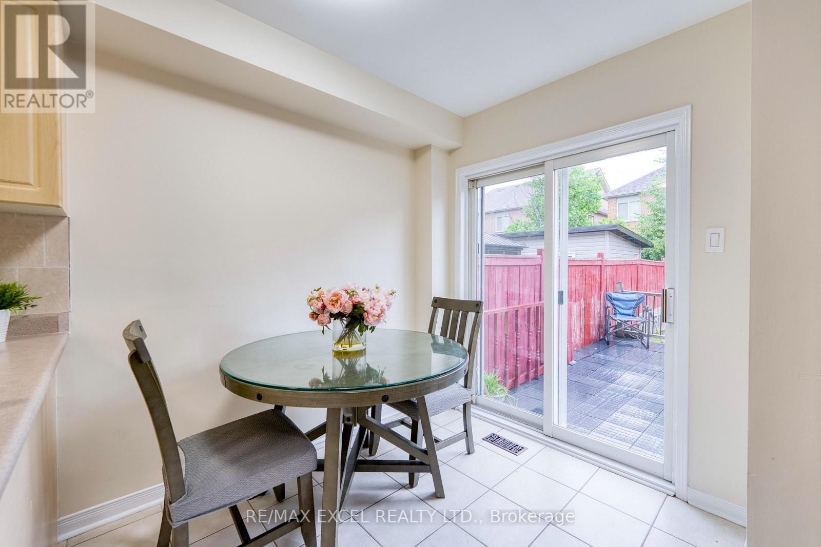












5909 CHURCHILL MEADOWS BOULEVARD

,
Mississauga (Churchill Meadows),




Ontario
L5M6Y2


