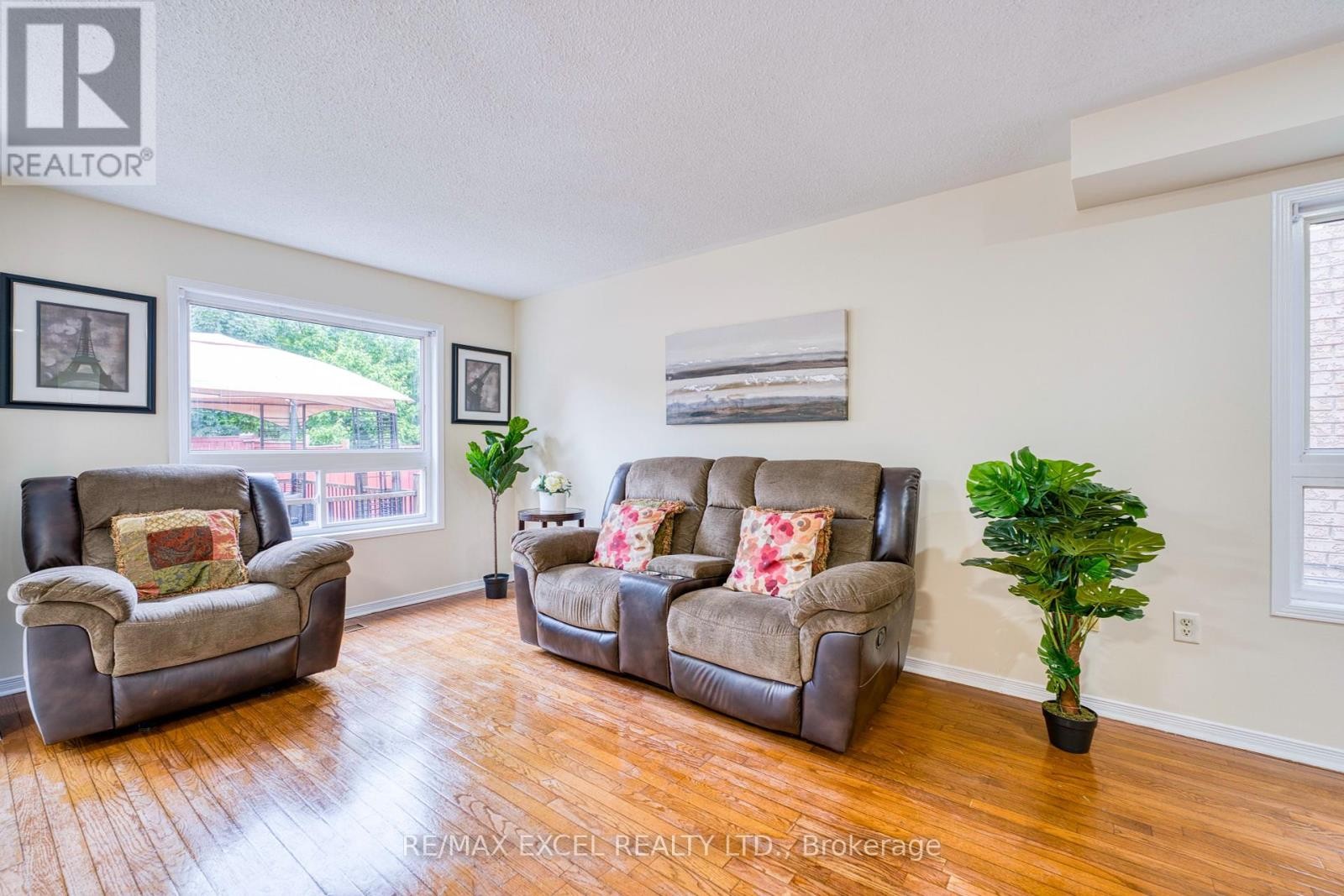 












5909 CHURCHILL MEADOWS BOULEVARD

,
Mississauga (Churchill Meadows),




Ontario
L5M6Y2

