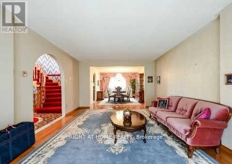 












6800 SECOND LINE W

,
Mississauga (Meadowvale Village),




Ontario
L5W1M9

