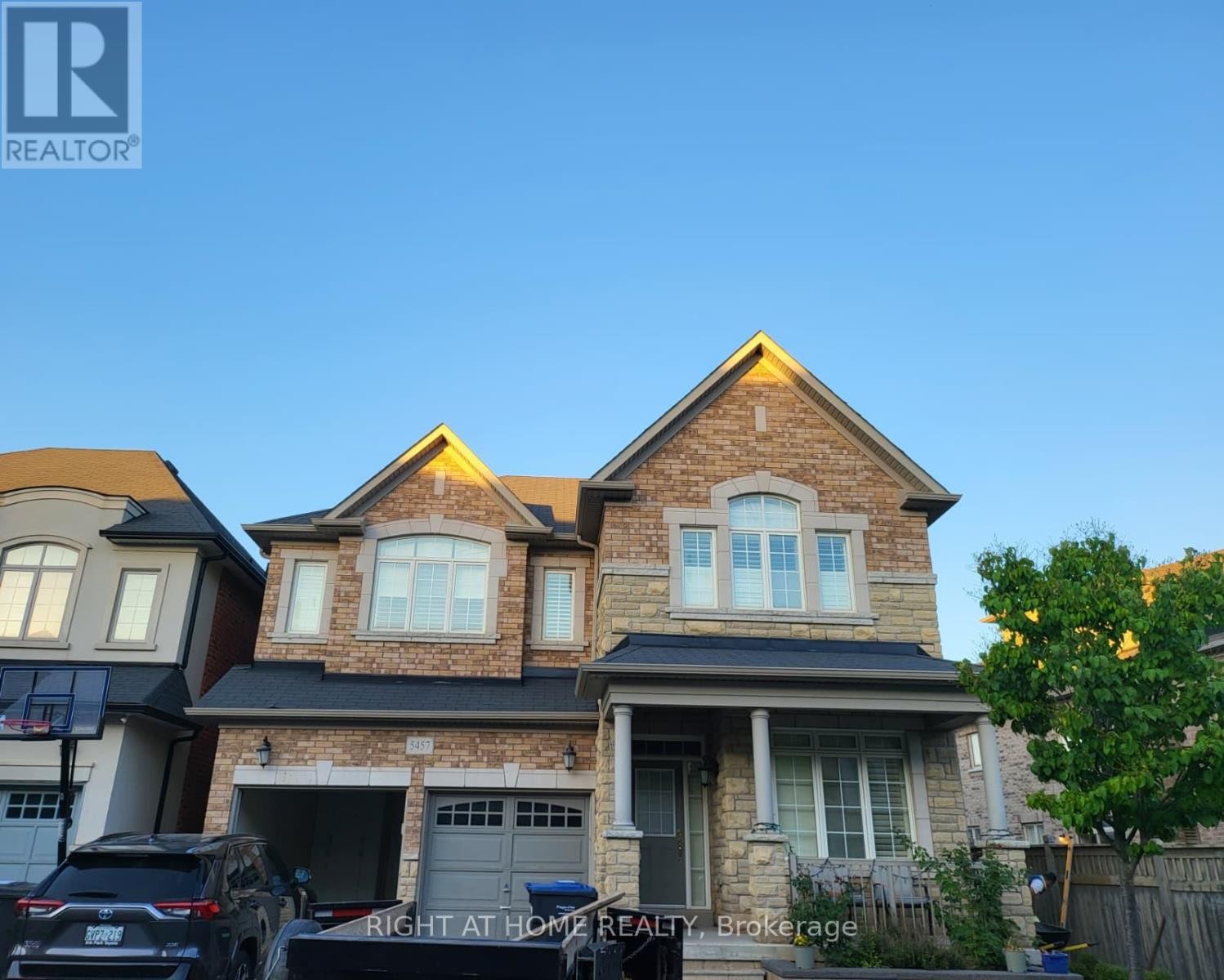 












BSMNT #2 - 5457 MEADOWCREST AVENUE

,
Mississauga (Churchill Meadows),




Ontario
L5M0V7

