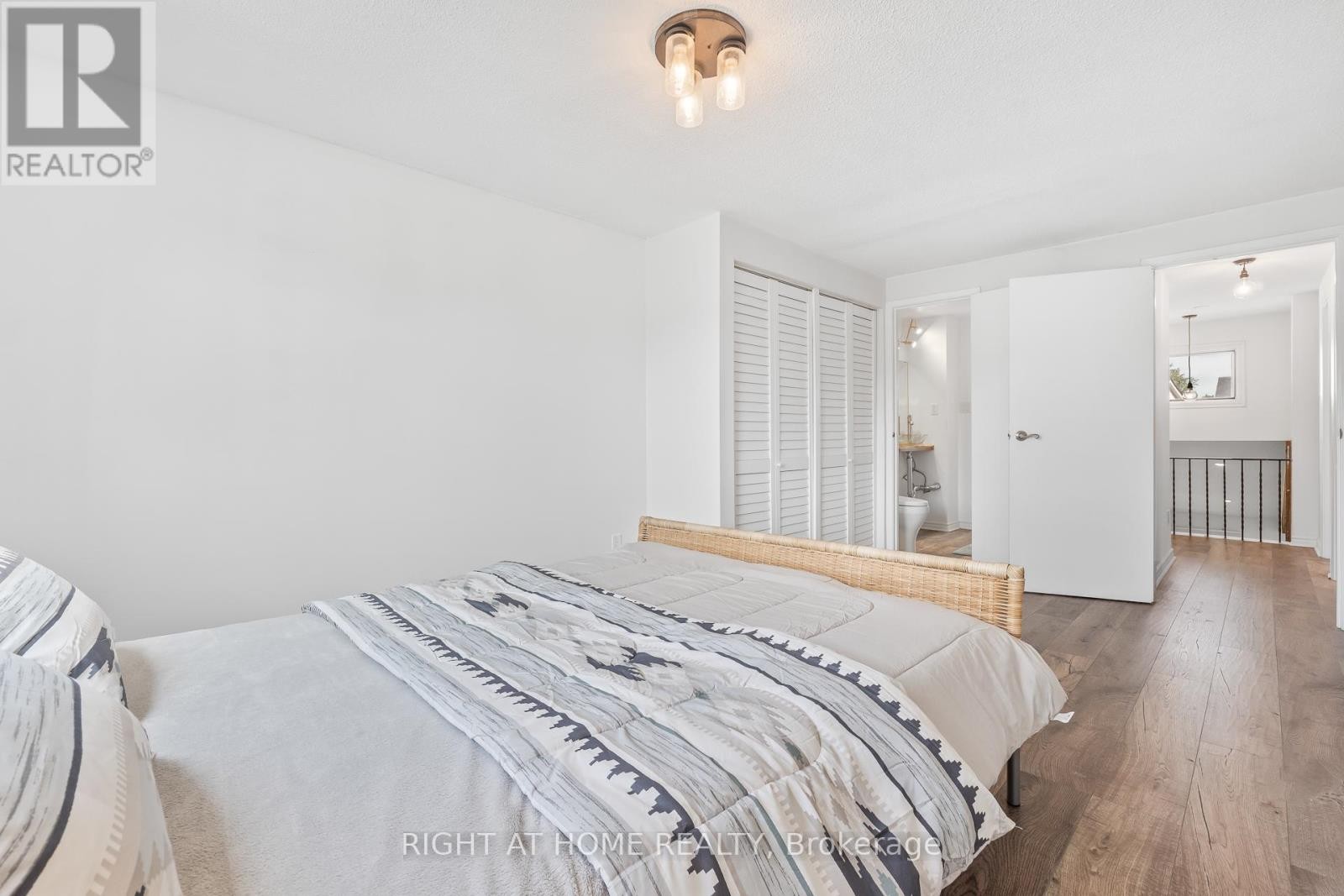 












55 COWAN ROAD N

,
Brampton (Brampton West),




Ontario
L6X2P9

