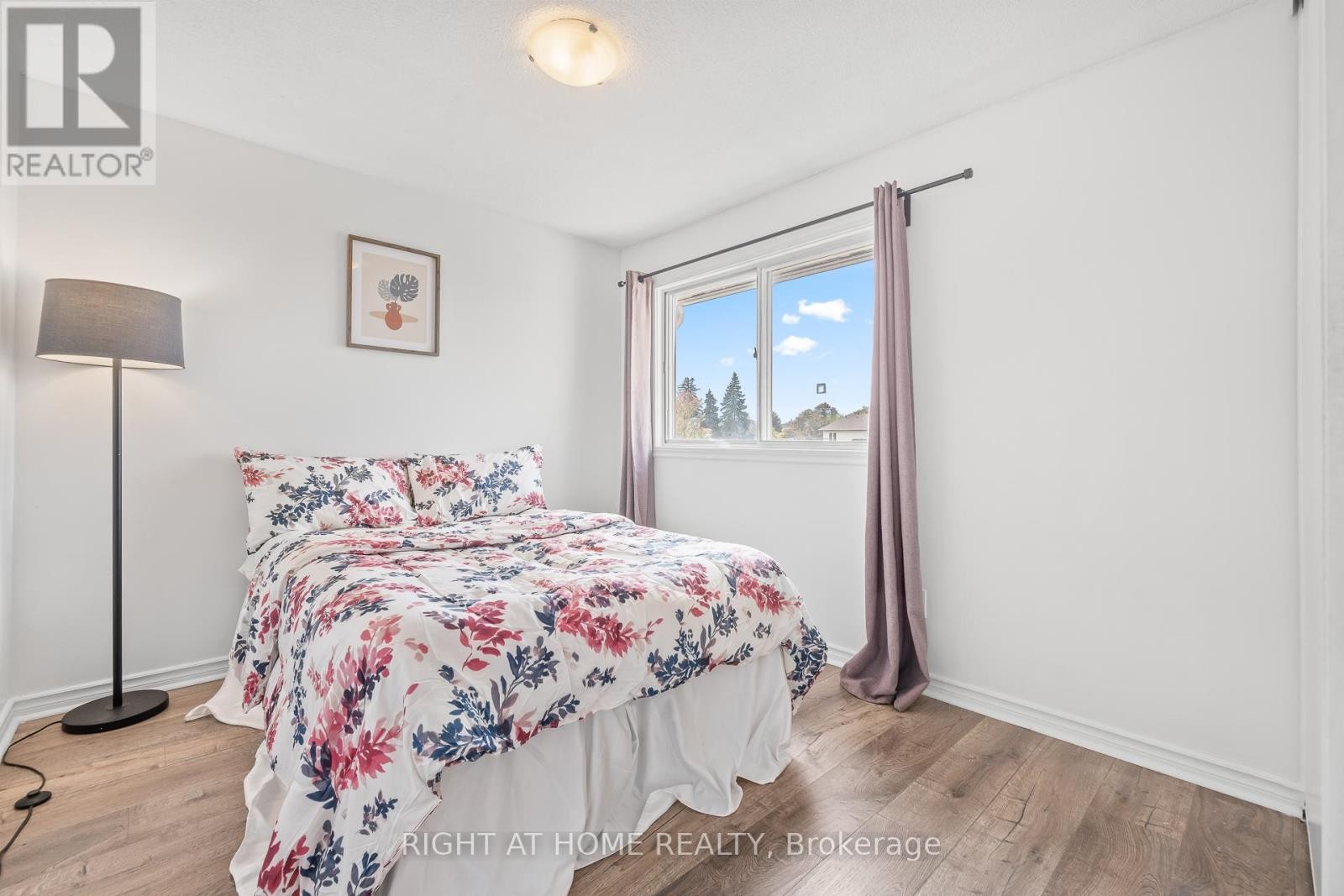 












55 COWAN ROAD N

,
Brampton (Brampton West),




Ontario
L6X2P9

