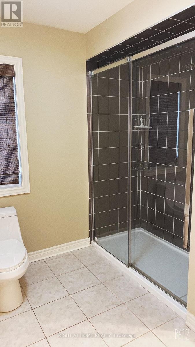 












4700 CENTRETOWN WAY

,
Mississauga (Hurontario),




Ontario
L5R0C9

