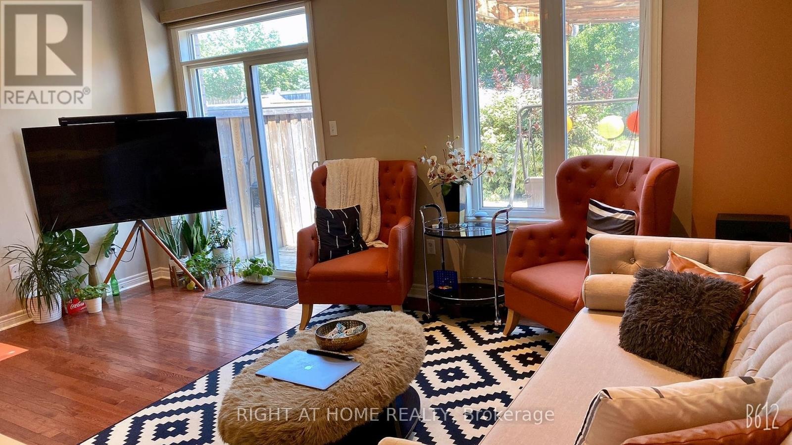 












4700 CENTRETOWN WAY

,
Mississauga (Hurontario),




Ontario
L5R0C9

