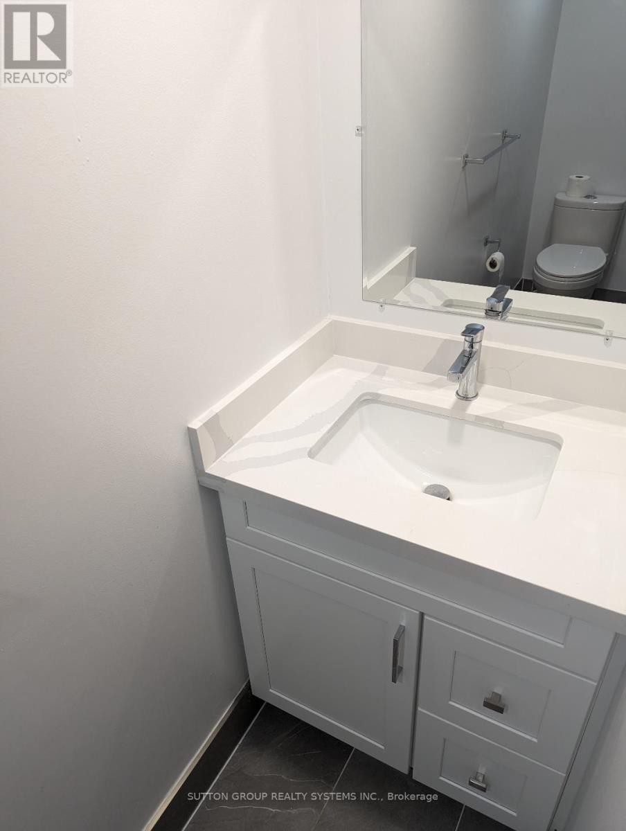 












6005 TENTH LINE W

,
Mississauga (Lisgar),




Ontario
L5N5S6

