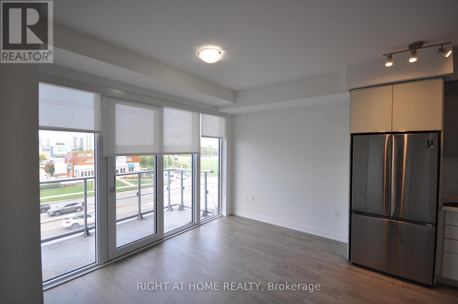 












308 - 4675 METCALFE AVENUE

,
Mississauga (Central Erin Mills),




Ontario
L5M0Z8

