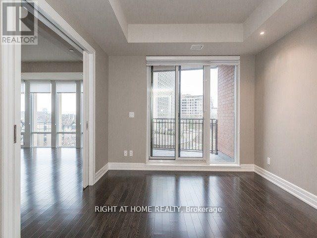 












612 - 30 OLD MILL ROAD N

,
Toronto (Kingsway South),




Ontario
M8X1A2

