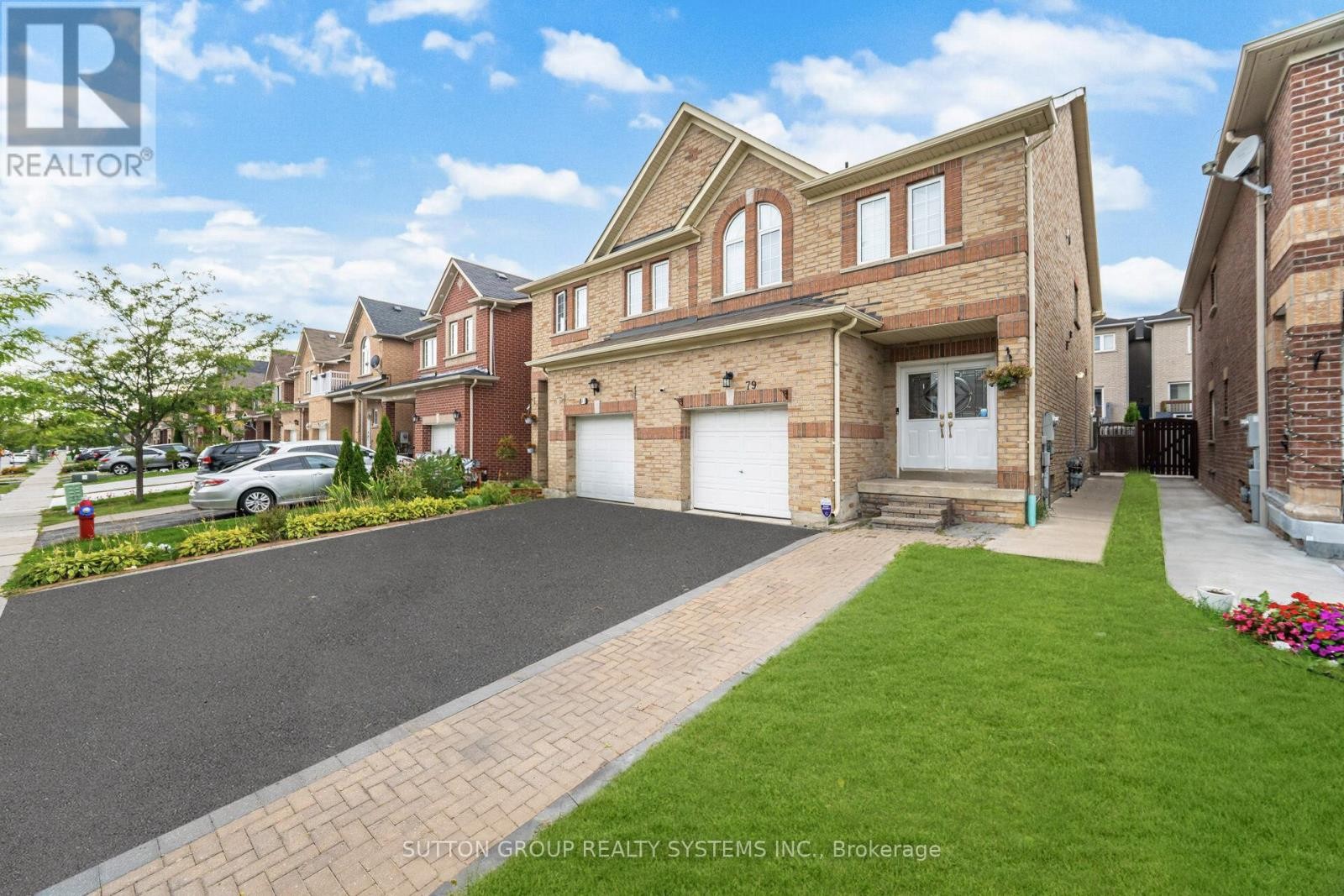 












LOWER - 79 FOOTBRIDGE CRESCENT

,
Brampton (Sandringham-Wellington),




Ontario
L6R0T8

