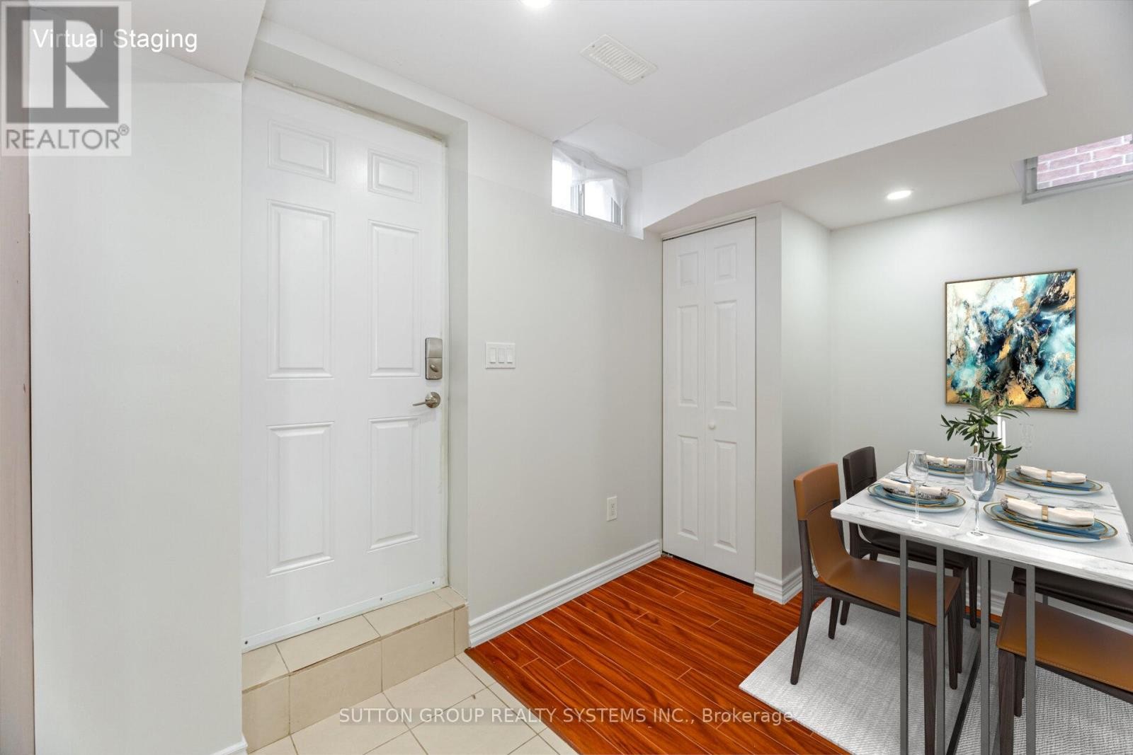 












LOWER - 79 FOOTBRIDGE CRESCENT

,
Brampton (Sandringham-Wellington),




Ontario
L6R0T8

