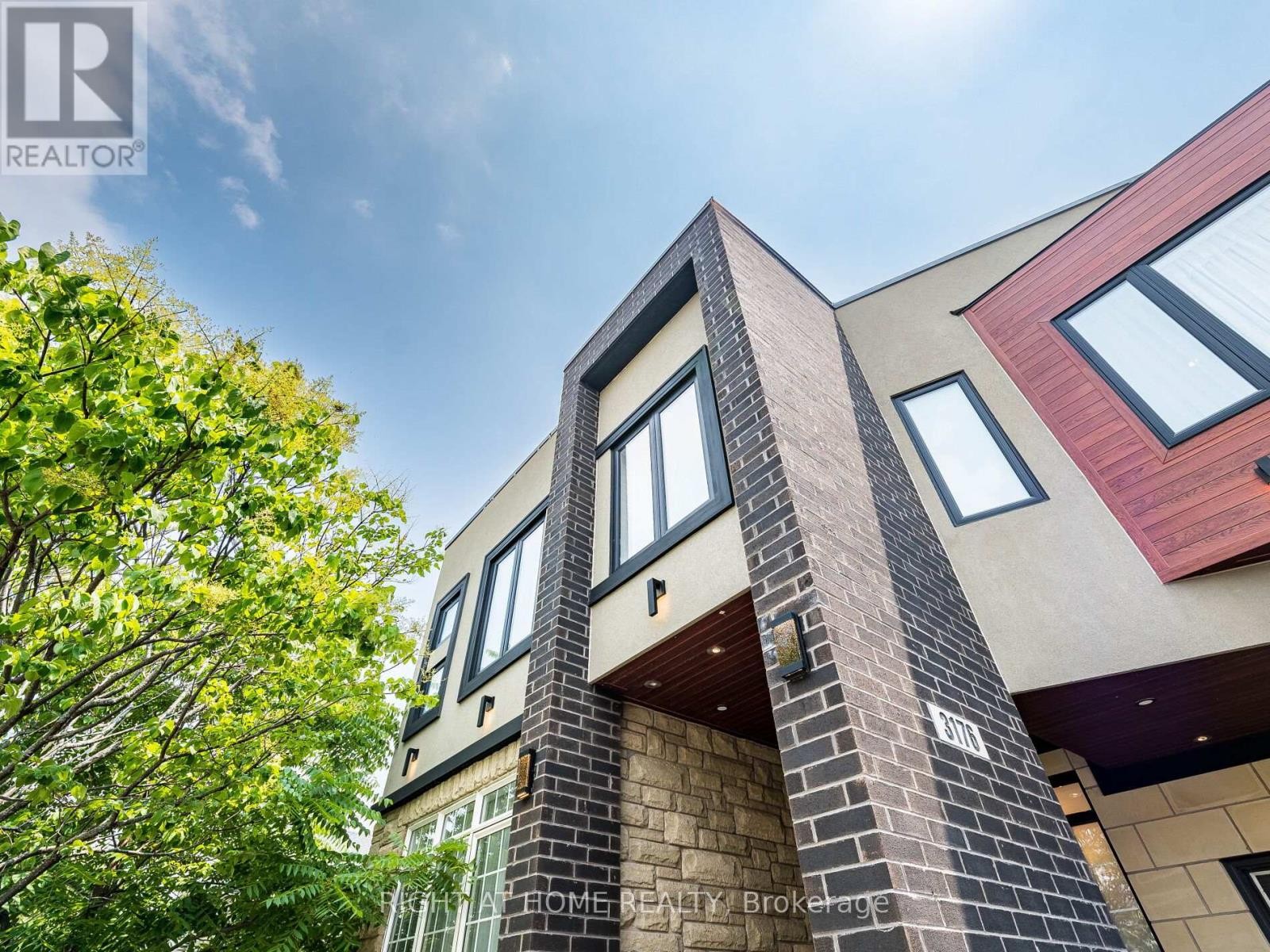 












3176 STOCKSBRIDGE AVENUE

,
Oakville (BC Bronte Creek),




Ontario
L6M0A7

