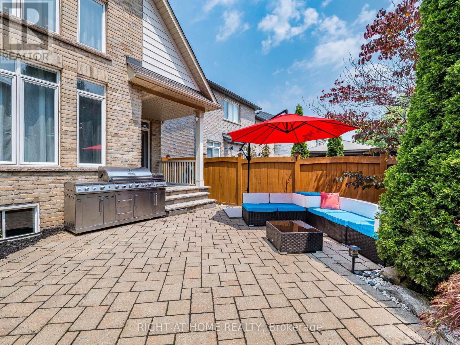












3176 STOCKSBRIDGE AVENUE

,
Oakville (BC Bronte Creek),




Ontario
L6M0A7

