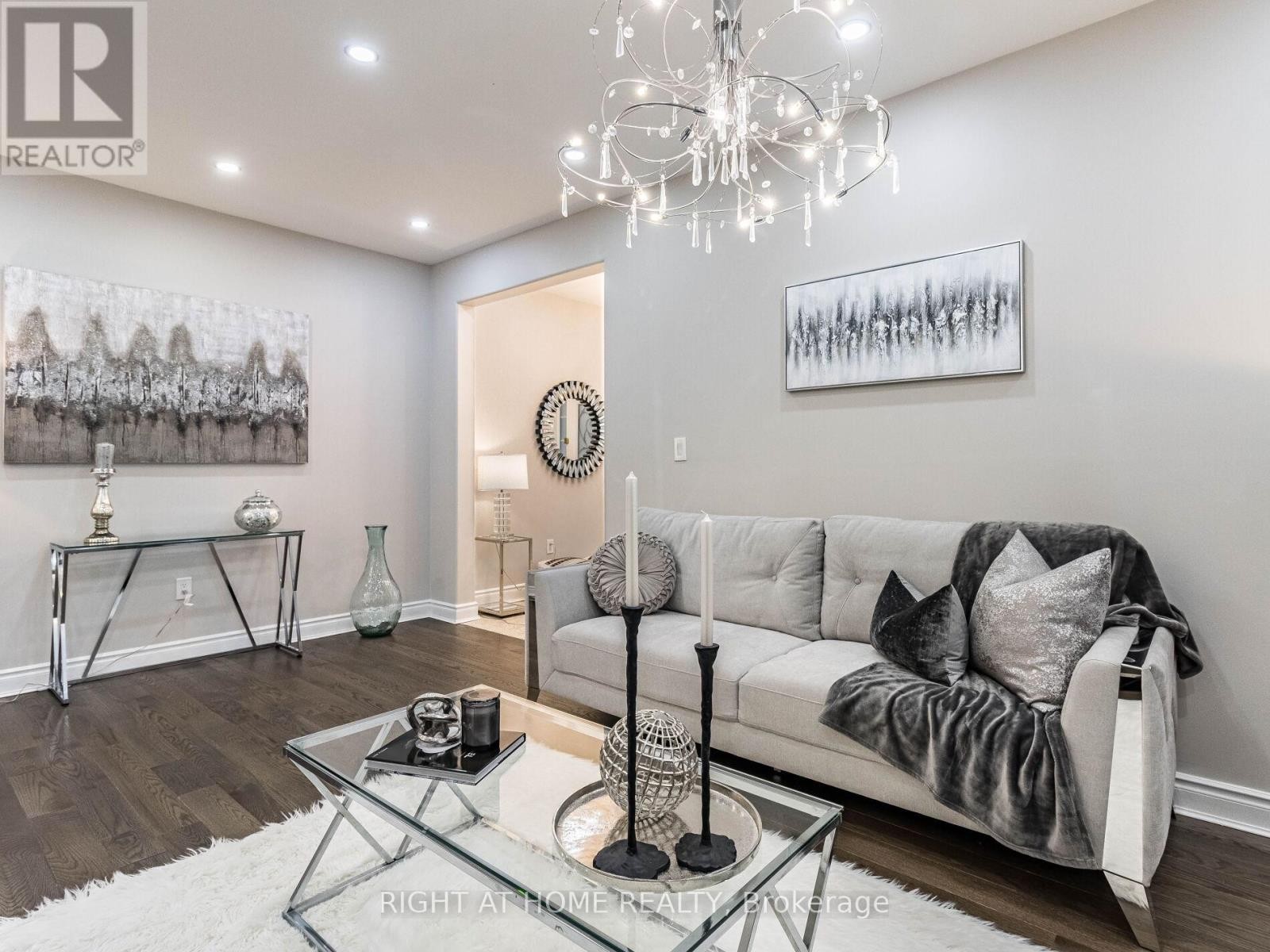 












3176 STOCKSBRIDGE AVENUE

,
Oakville (BC Bronte Creek),




Ontario
L6M0A7

