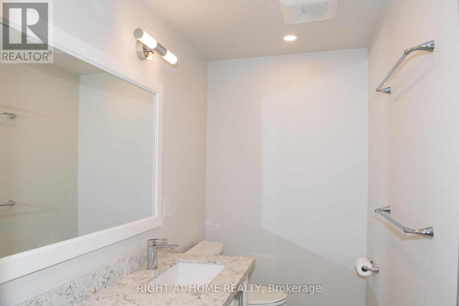












348 NAHANI WAY

,
Mississauga (Hurontario),




Ontario
L4Z3B4

