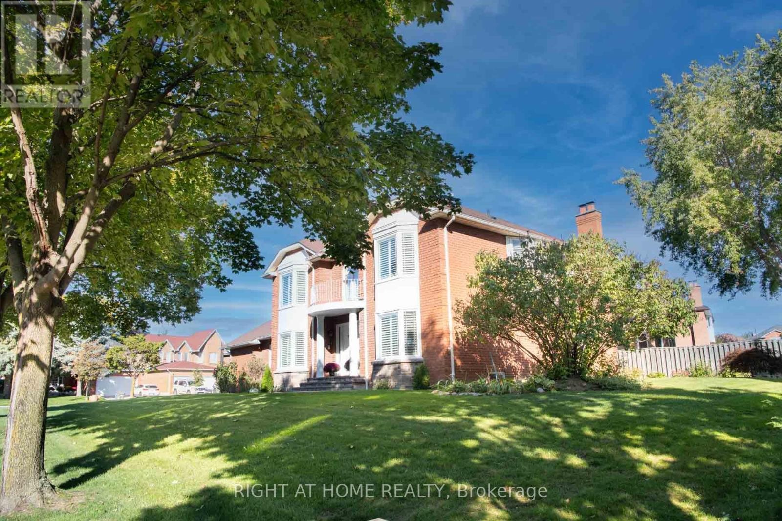 












348 NAHANI WAY

,
Mississauga (Hurontario),




Ontario
L4Z3B4

