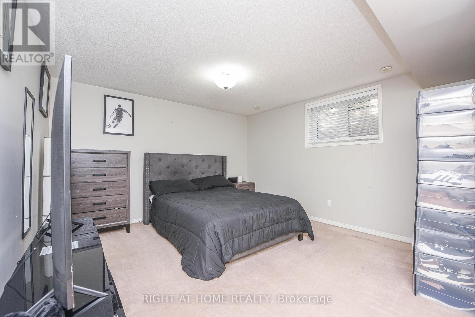 












13 - 3335 THOMAS STREET

,
Mississauga (Churchill Meadows),




Ontario
L5M0N7

