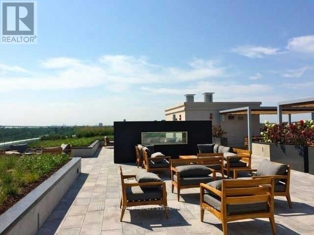 












124 - 2 OLD MILL DRIVE

,
Toronto (High Park-Swansea),




Ontario
M6S0A2

