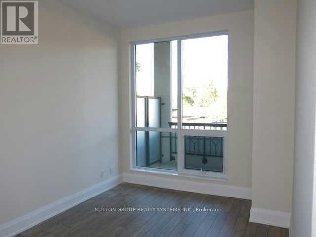 












124 - 2 OLD MILL DRIVE

,
Toronto (High Park-Swansea),




Ontario
M6S0A2

