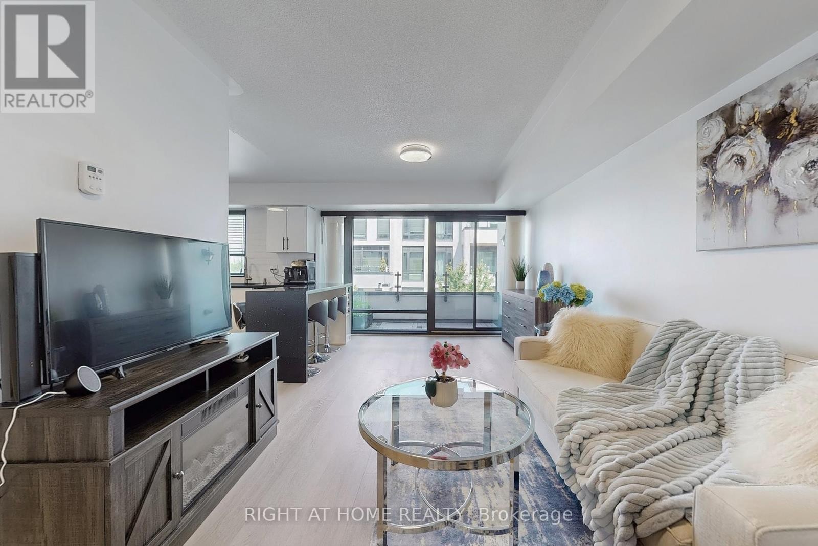 












710 - 138 WIDDICOMBE HILL BOULEVARD

,
Toronto (Willowridge-Martingrove-Richview),




Ontario
M9R4A6

