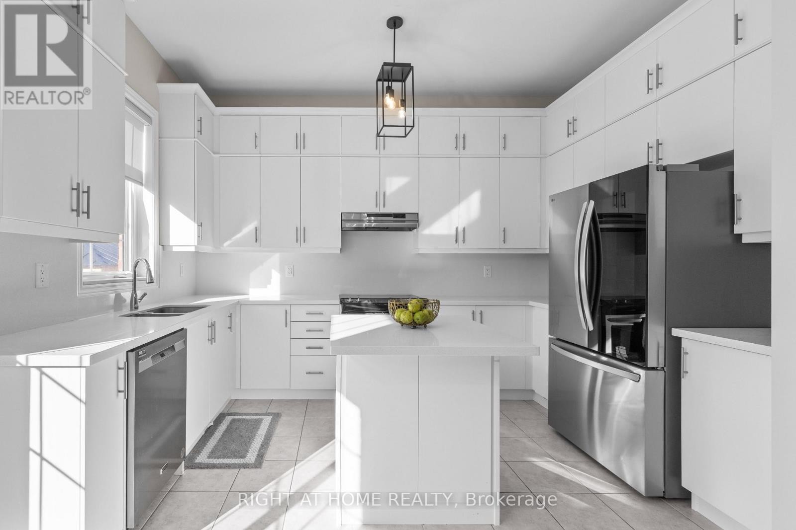 












23 DUFFEL CRESCENT

,
Halton Hills (Georgetown),




Ontario
L7G0H7

