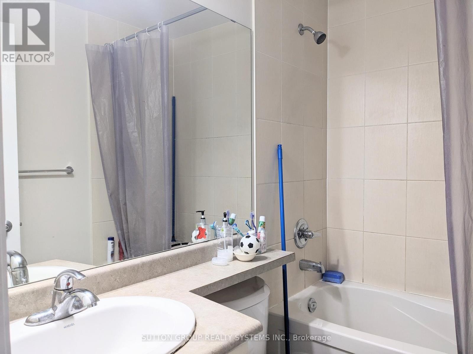 












2003 - 225 WEBB DRIVE

,
Mississauga (City Centre),




Ontario
L5B4P2

