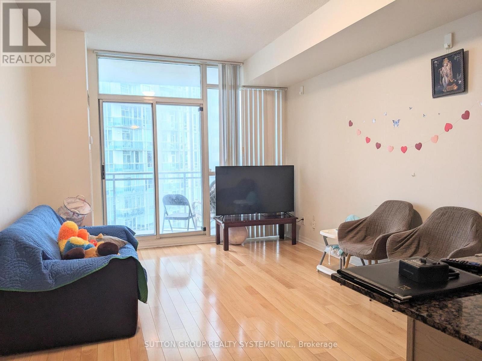 












2003 - 225 WEBB DRIVE

,
Mississauga (City Centre),




Ontario
L5B4P2

