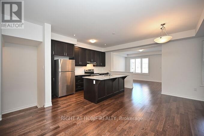 












5174 ZIONKATE LANE

,
Mississauga (Churchill Meadows),




Ontario
L5M2S8

