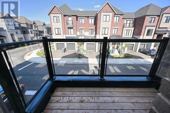 












5174 ZIONKATE LANE

,
Mississauga (Churchill Meadows),




Ontario
L5M2S8

