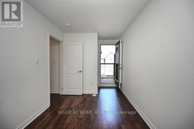 












5174 ZIONKATE LANE

,
Mississauga (Churchill Meadows),




Ontario
L5M2S8

