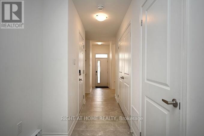 












5174 ZIONKATE LANE

,
Mississauga (Churchill Meadows),




Ontario
L5M2S8

