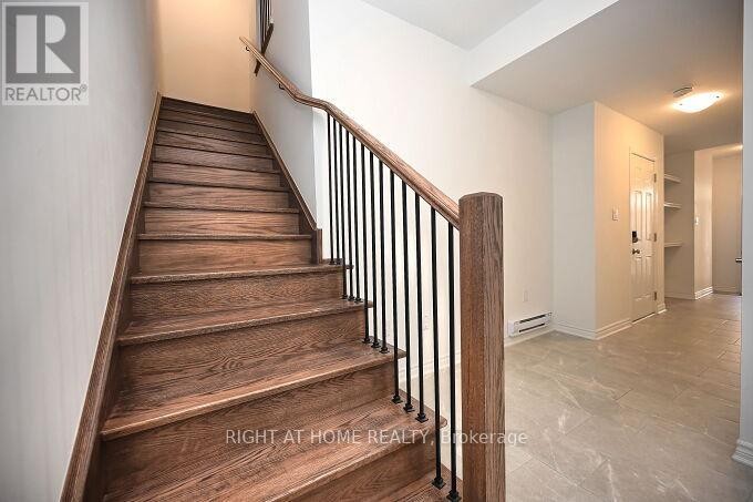 












5174 ZIONKATE LANE

,
Mississauga (Churchill Meadows),




Ontario
L5M2S8

