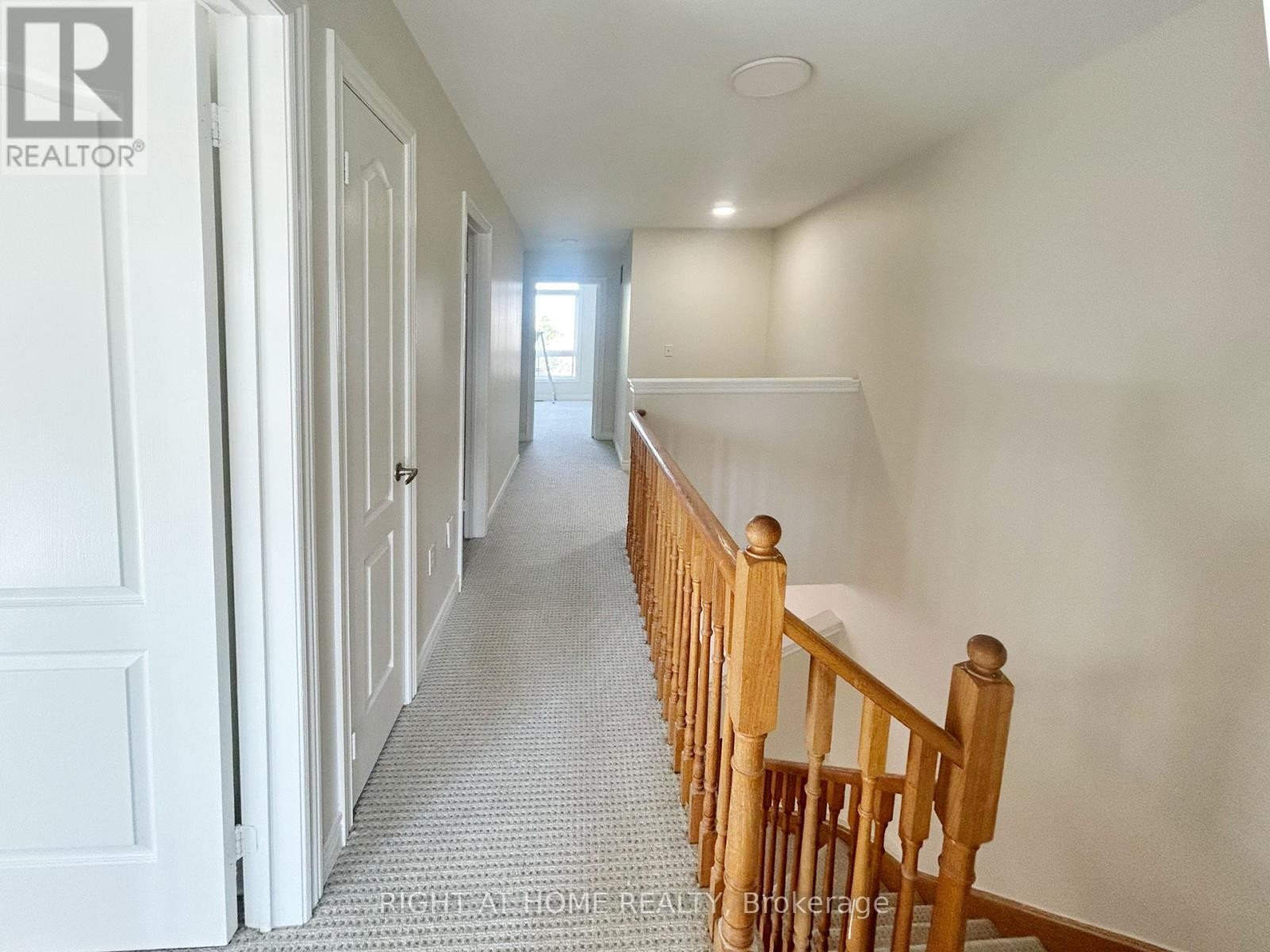 












3342 FOUNTAIN PARK AVENUE

,
Mississauga (Churchill Meadows),




Ontario
L5M7E2

