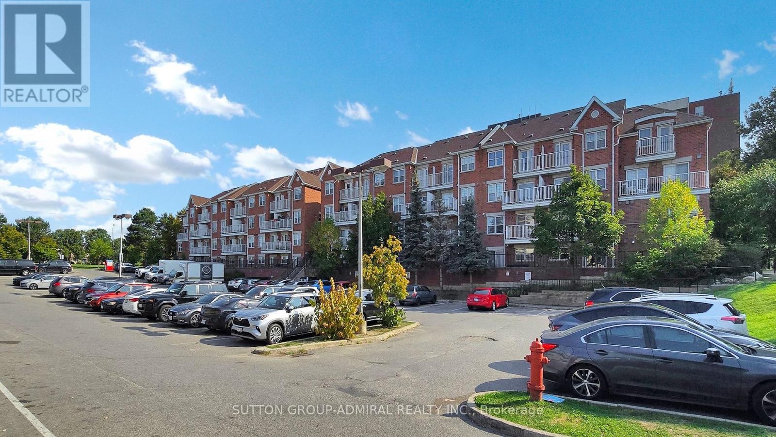 












91 - 37 FOUR WINDS DRIVE

,
Toronto (York University Heights),




Ontario
M3J1K7

