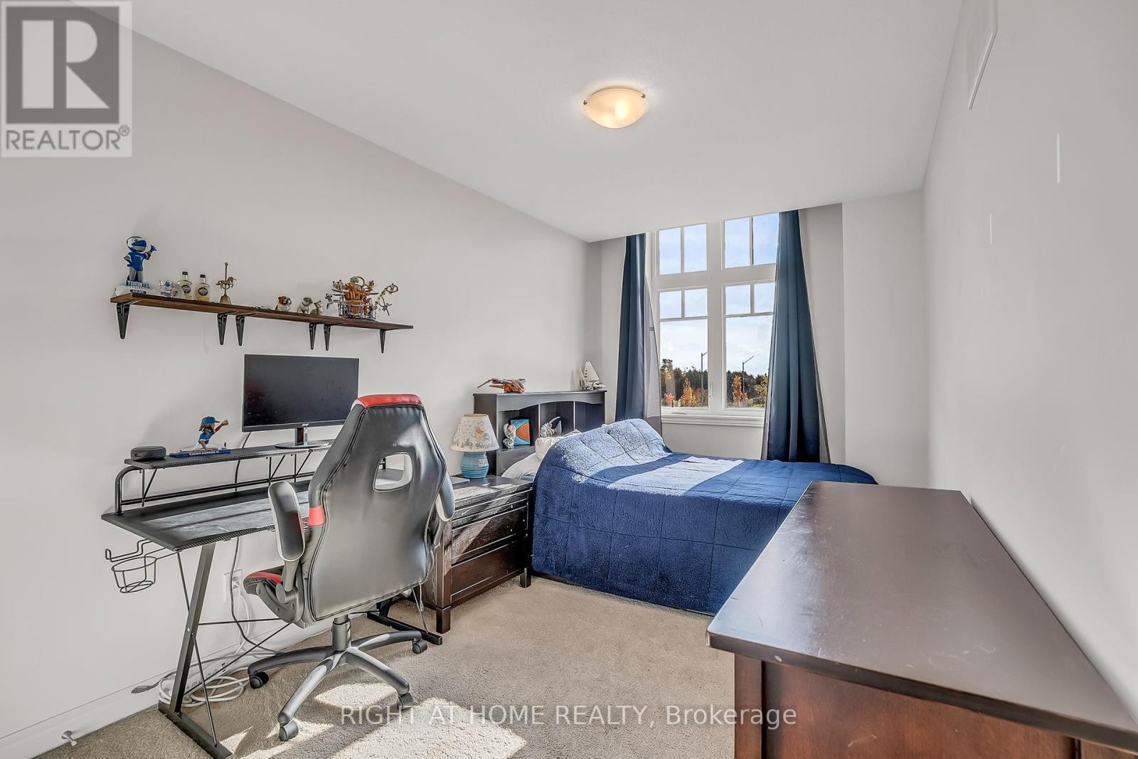 












88 WINTERTON COURT N

,
Orangeville,




Ontario
L9W6Z7

