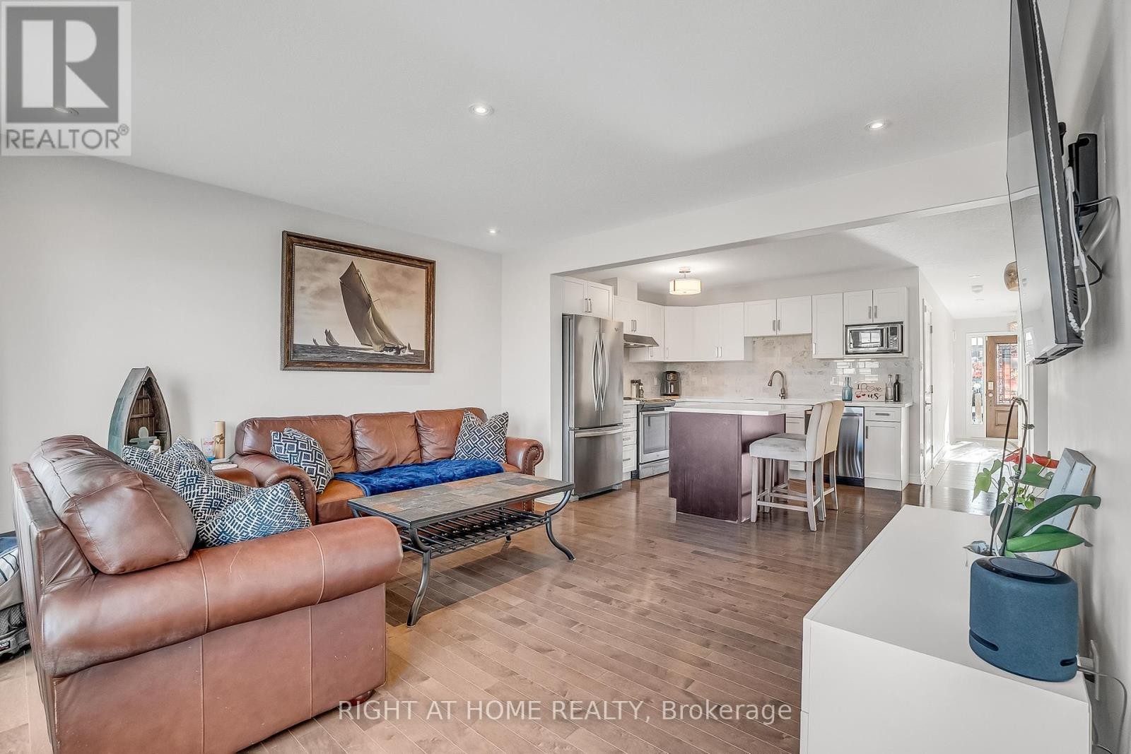 












88 WINTERTON COURT N

,
Orangeville,




Ontario
L9W6Z7

