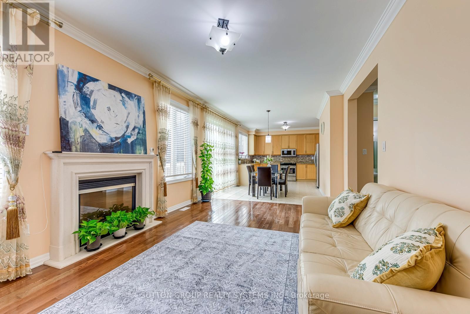 












2207 KWINTER ROAD

,
Oakville (WM Westmount),




Ontario
L6M0G1

