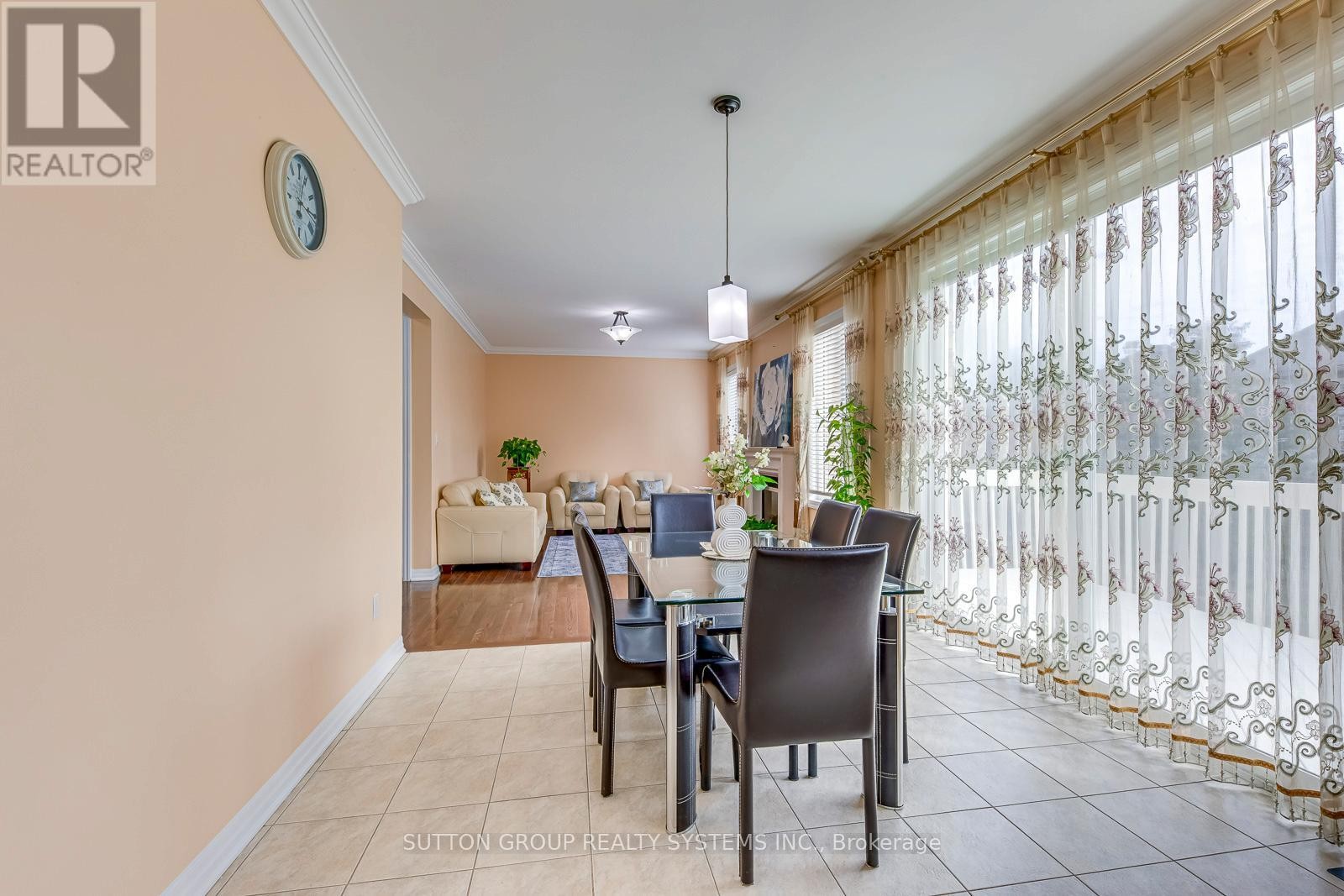 












2207 KWINTER ROAD

,
Oakville (WM Westmount),




Ontario
L6M0G1

