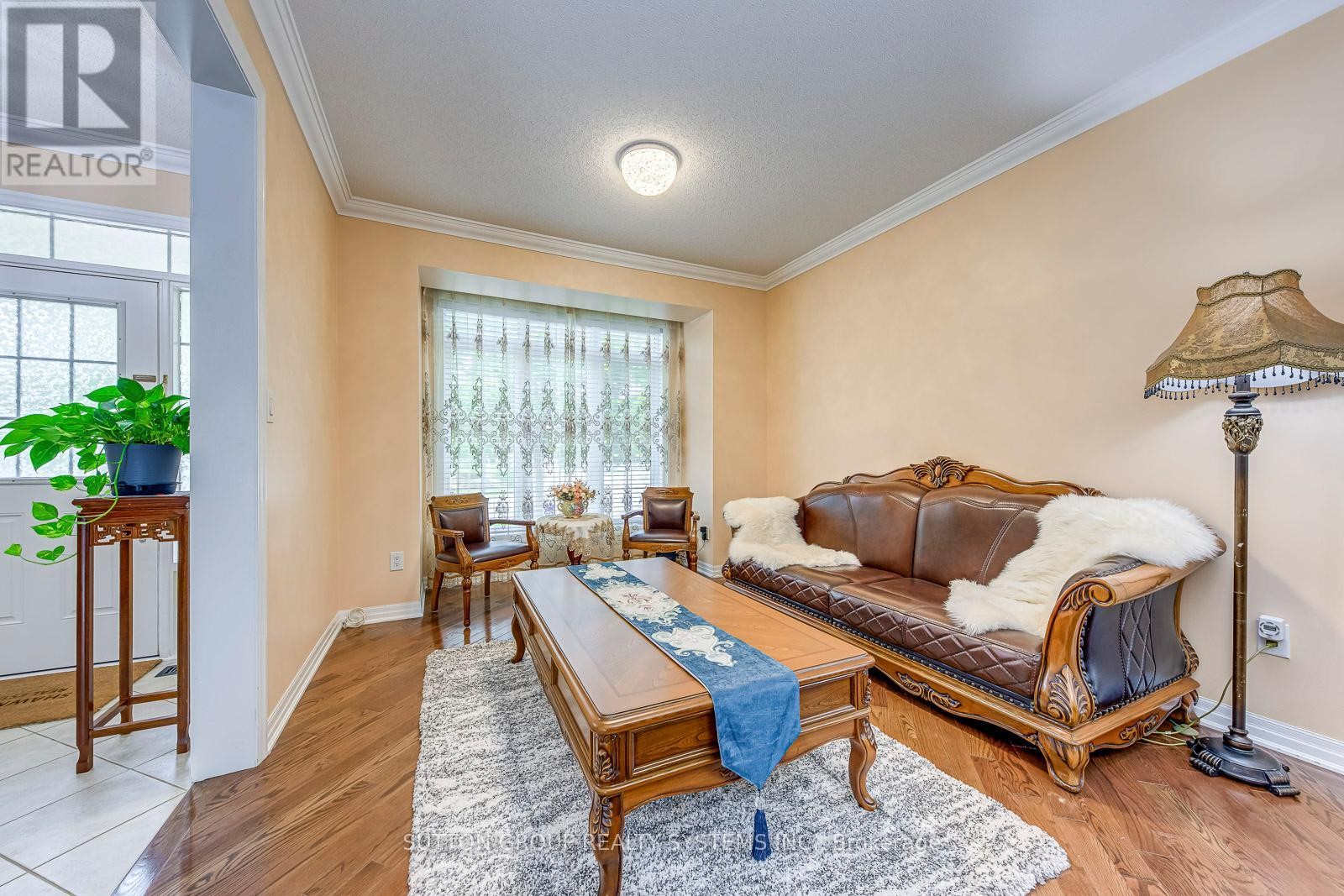 












2207 KWINTER ROAD

,
Oakville (WM Westmount),




Ontario
L6M0G1

