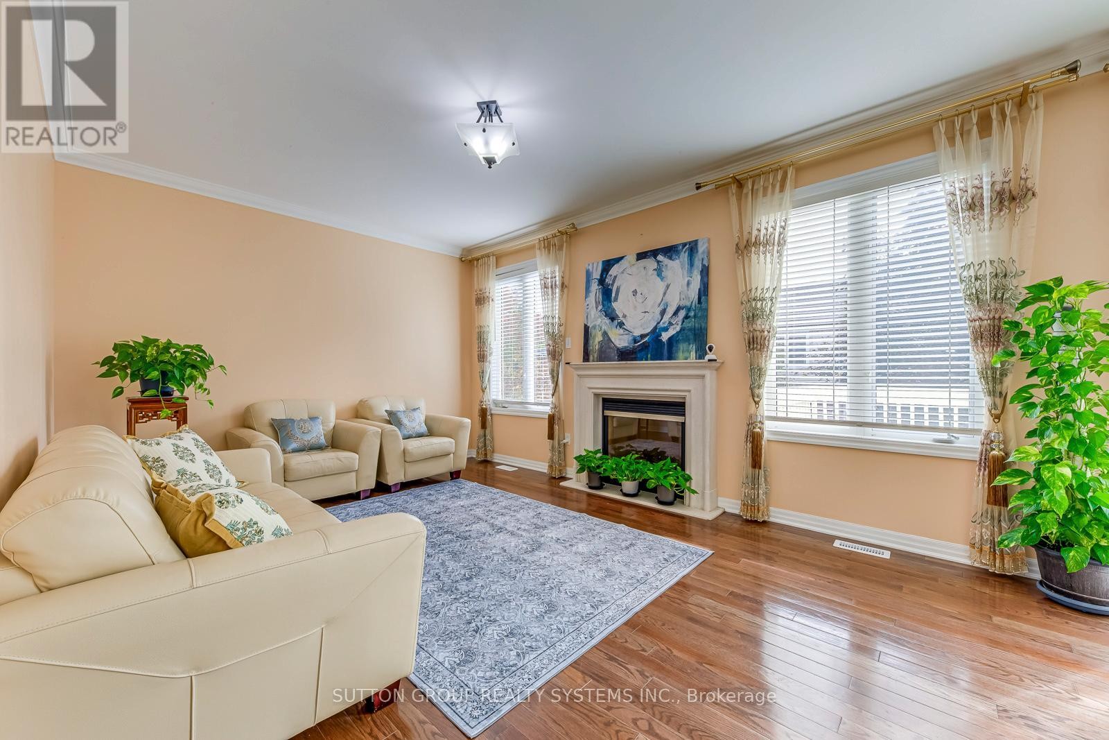 












2207 KWINTER ROAD

,
Oakville (WM Westmount),




Ontario
L6M0G1

