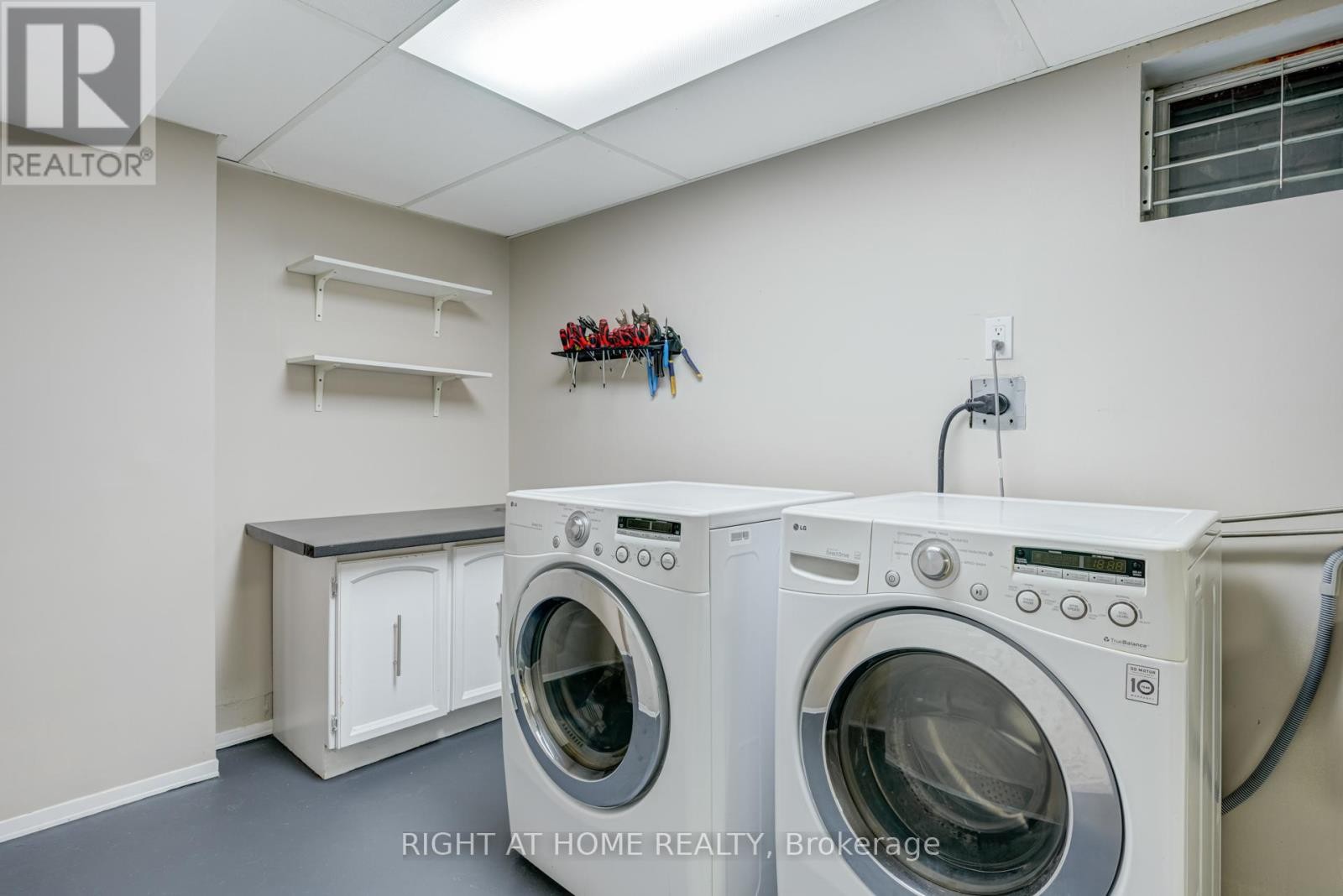 












19 JEFFERSON ROAD

,
Brampton (Northgate),




Ontario
L6S2G6

