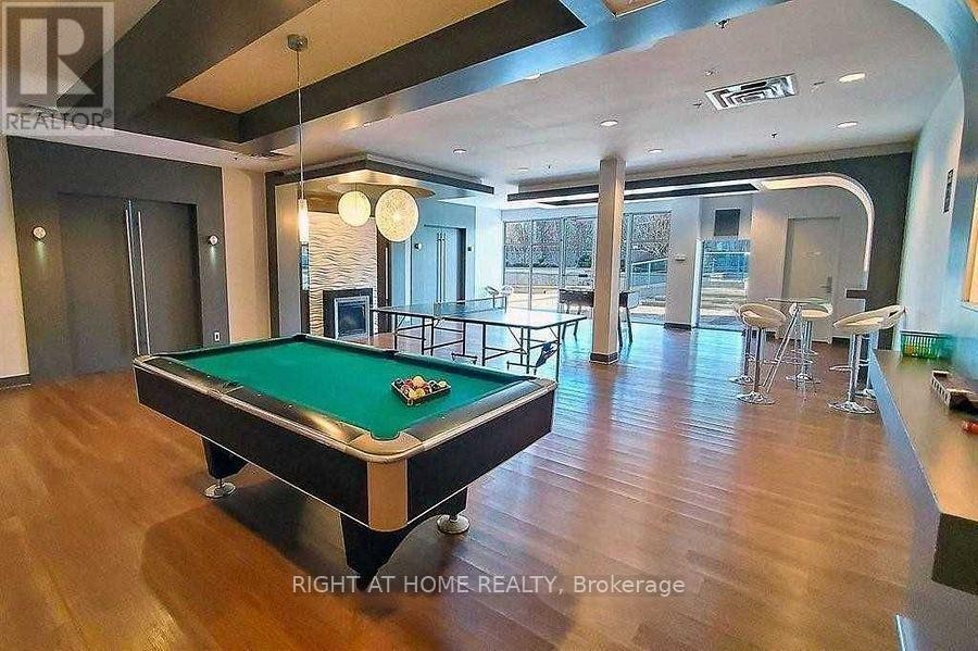 












1605 - 50 ABSOLUTE AVENUE

,
Mississauga (City Centre),




Ontario
L4Z0A8

