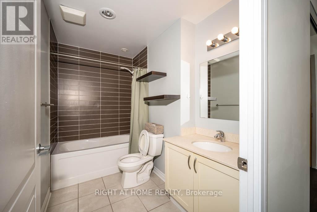 












509 - 3865 LAKE SHORE BOULEVARD W

,
Toronto (Long Branch),




Ontario
M8W0A2

