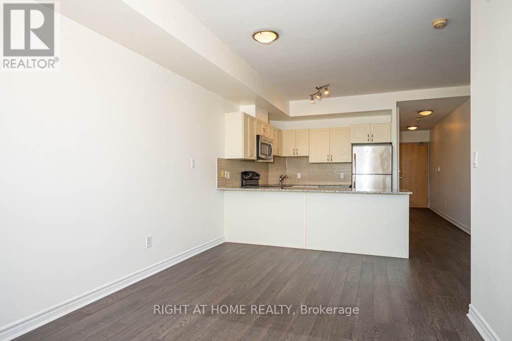 












509 - 3865 LAKE SHORE BOULEVARD W

,
Toronto (Long Branch),




Ontario
M8W0A2

