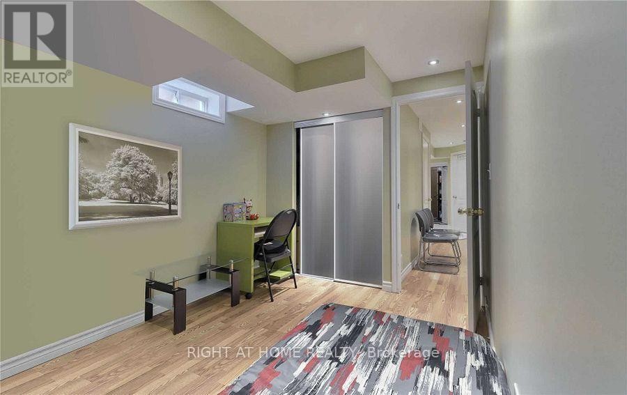 












3428 FOUNTAIN PARK AVENUE

,
Mississauga (Churchill Meadows),




Ontario
L5M7E3

