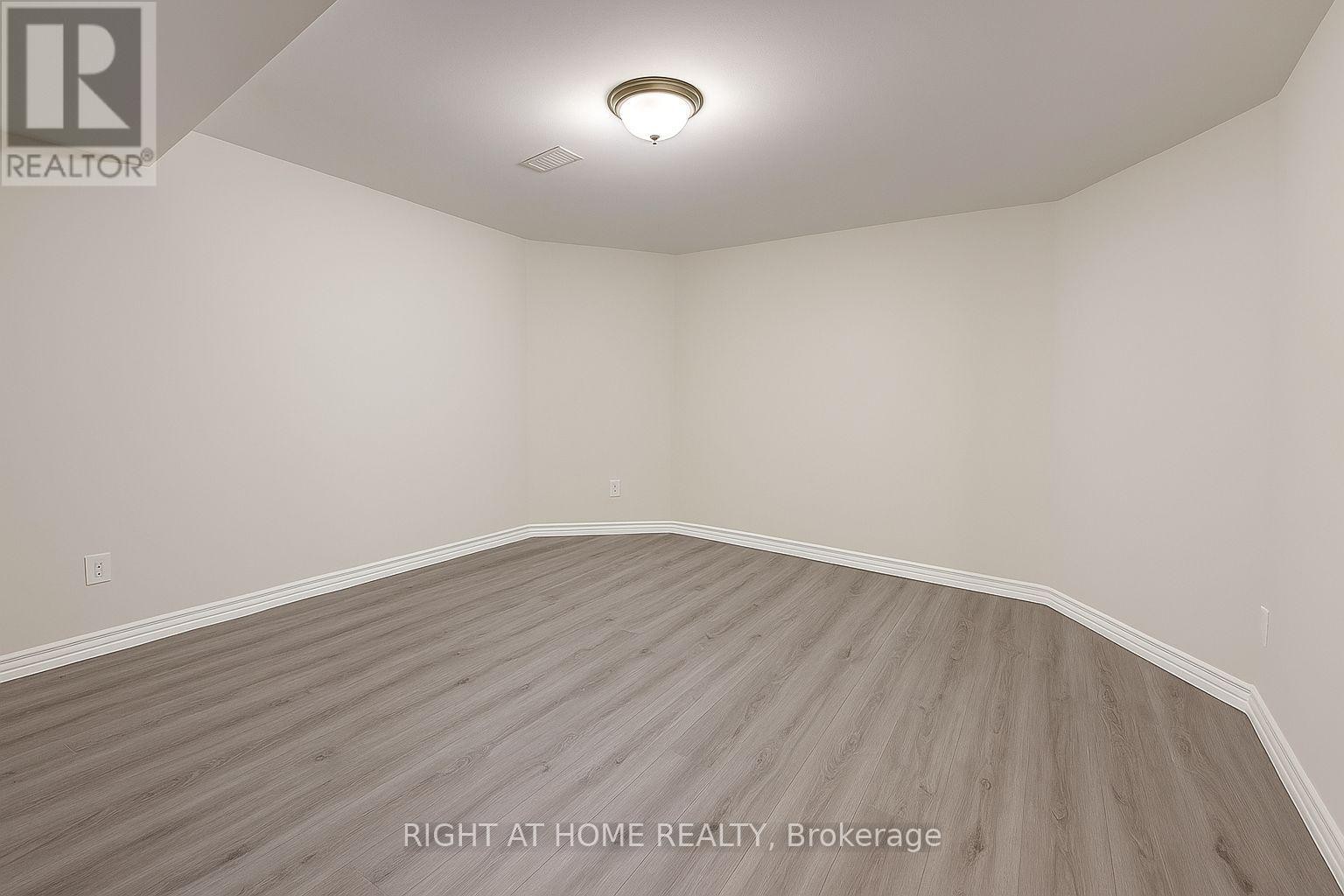 












1584 STEVENSON ACRES

,
Milton (BE Beaty),




Ontario
L9T5Z4

