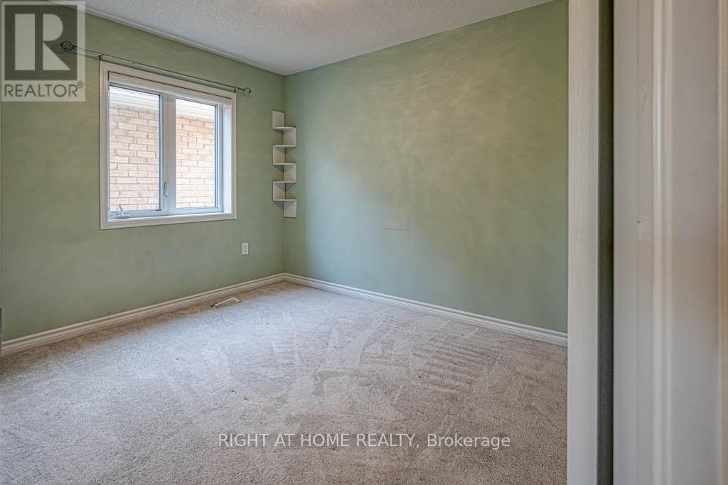 












34 ENFORD CRESCENT

,
Brampton (Northwest Brampton),




Ontario
L7A4C7


