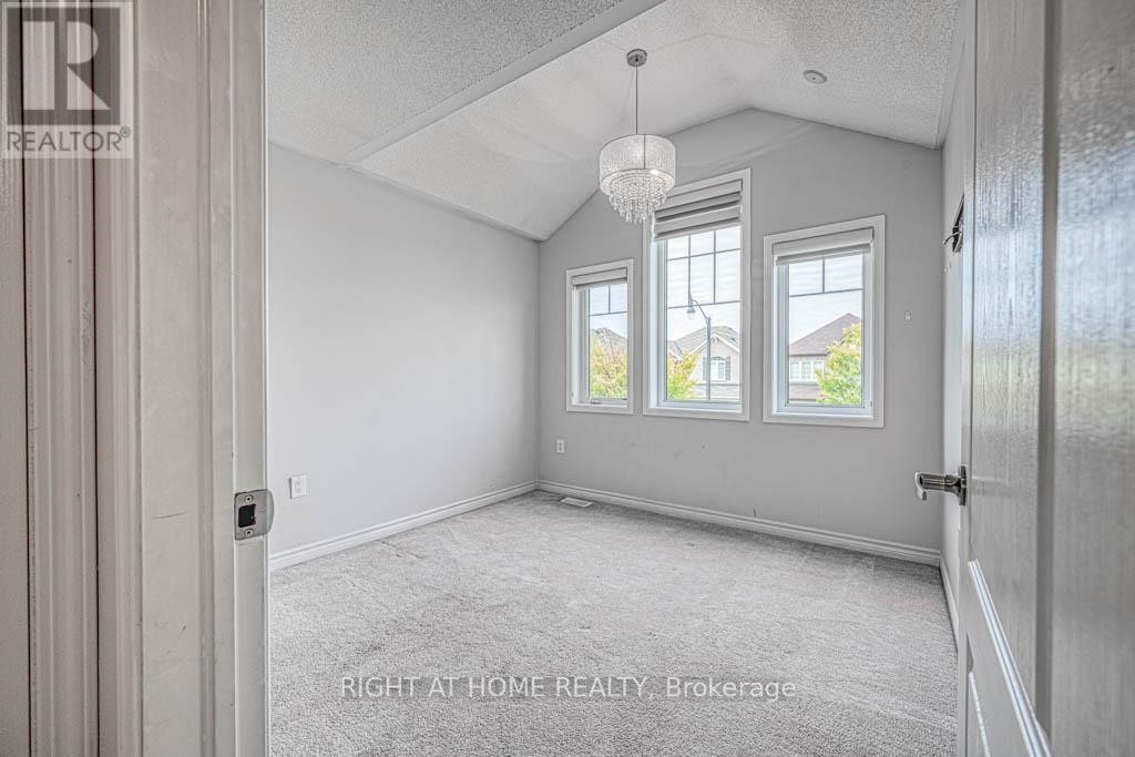












34 ENFORD CRESCENT

,
Brampton (Northwest Brampton),




Ontario
L7A4C7

