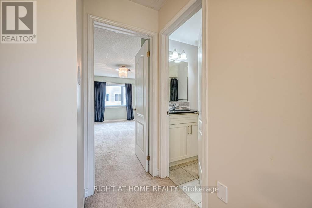 












34 ENFORD CRESCENT

,
Brampton (Northwest Brampton),




Ontario
L7A4C7

